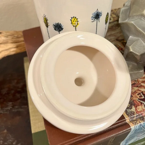 RARE RETIRED RAE DUNN ‘THINGS’ CONTAINER - Picture 2 of 9